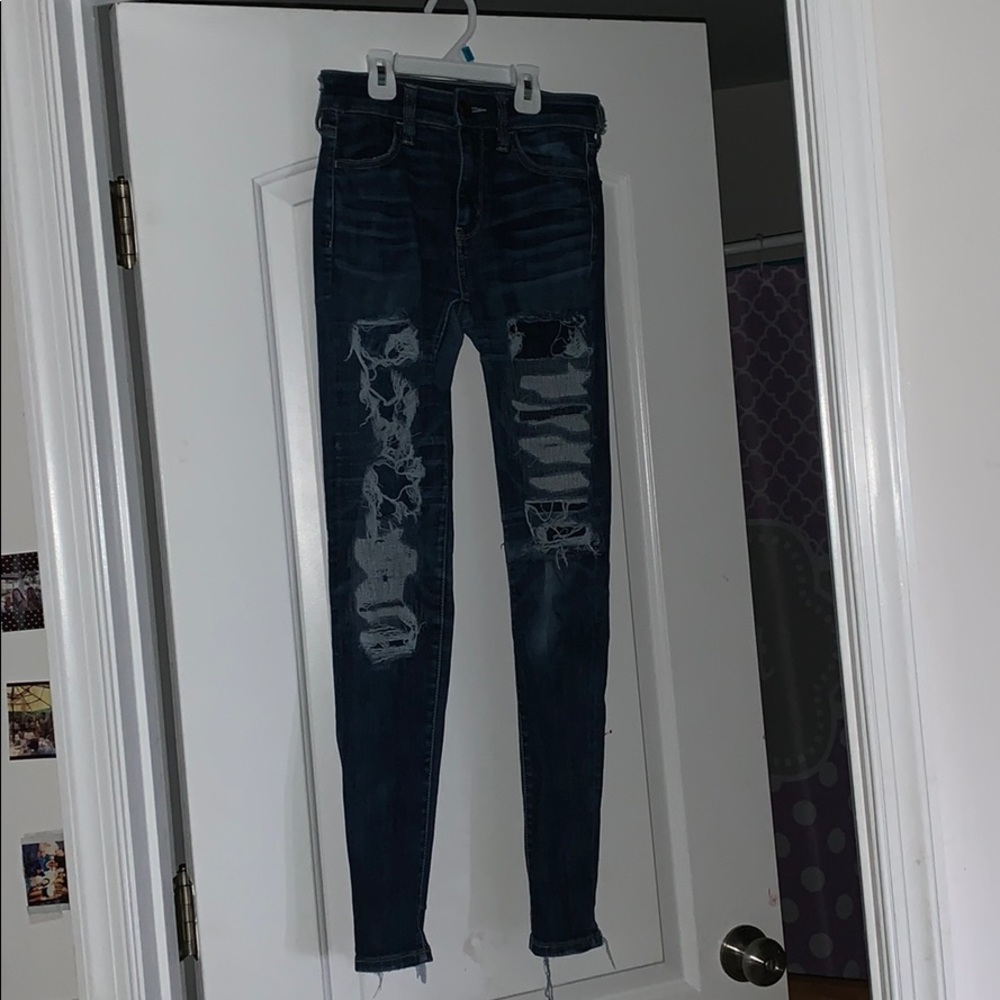 Ripped skinny American eagle jeans